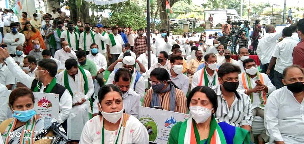 Karnataka Bandh: Thousands hit street, several detained, CM Yediyurappa finally says he will talk to farmers