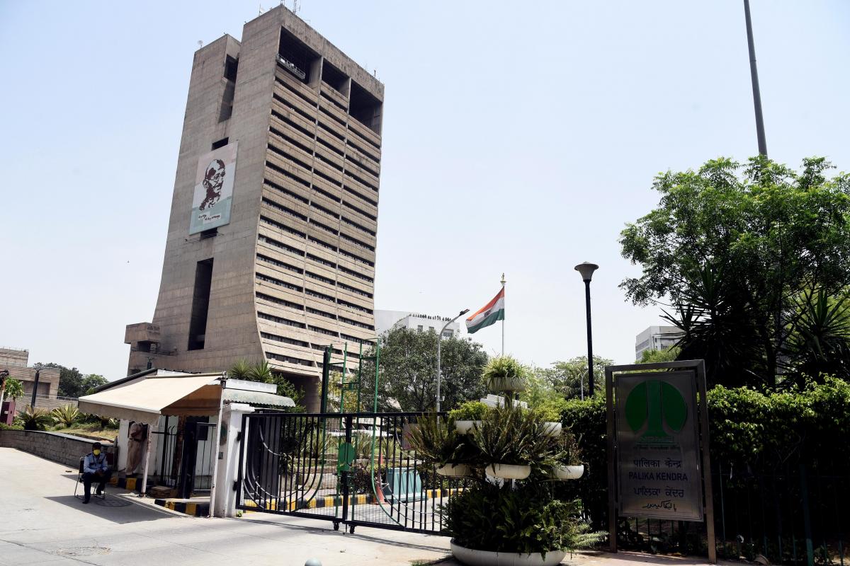 Senior doctors of NDMC hospitals go on mass casual leave, threaten indefinite strike