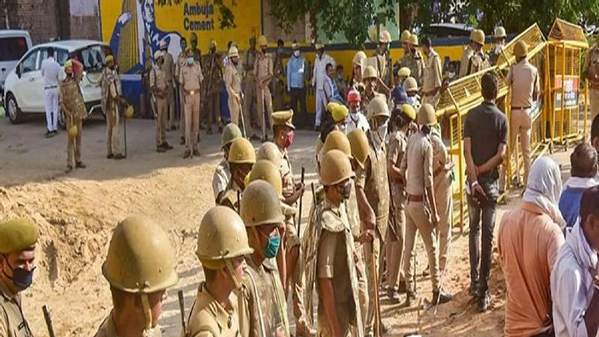 India today is neither liberal nor a democracy, so, how does it become one?