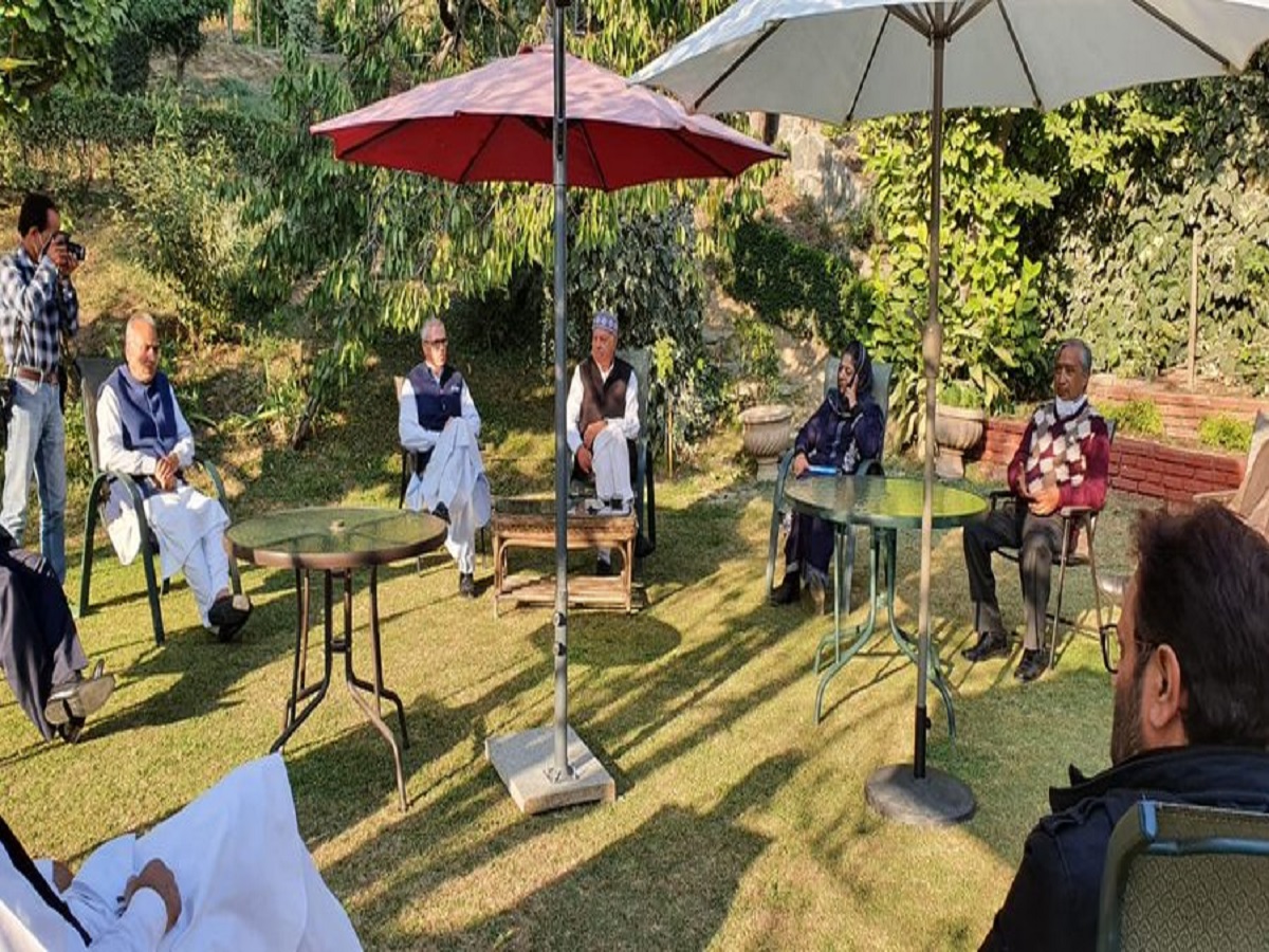 Kashmir’s new political alliance sets agenda for restoration of Article 370