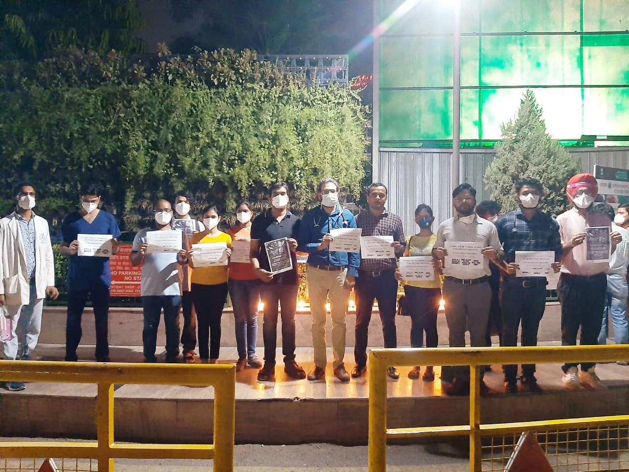AIIMS doctors hit streets as mark of solidarity with Hathras case victim