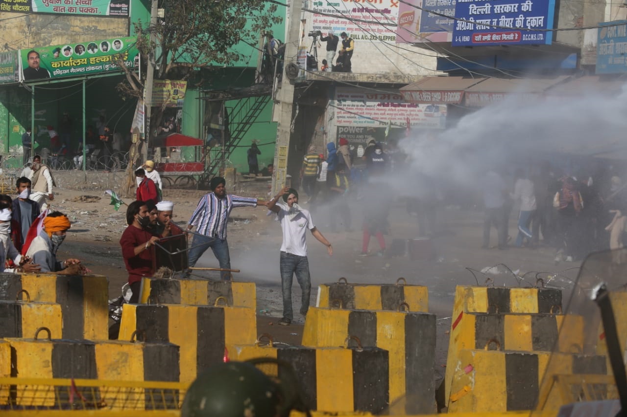 Left parties condemn police action on protesting farmers; ask Centre to roll back laws