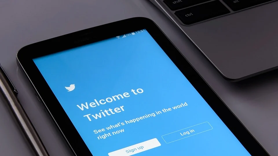 How to effectively counter hate speech on Twitter