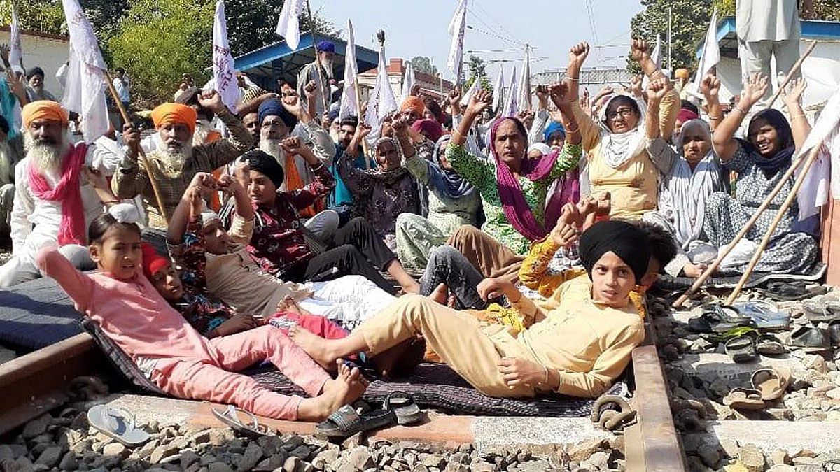 Indian Railways lose Rs 1,200 cr due to farmers’ stir at 32 places