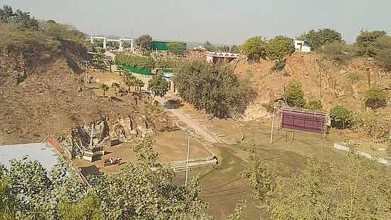 Gurugram: Illegal farmhouses on Aravalli to be demolished soon