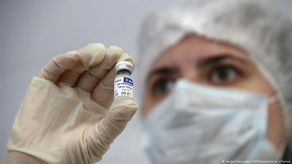 COVID cases will rise despite vaccine: UK scientists