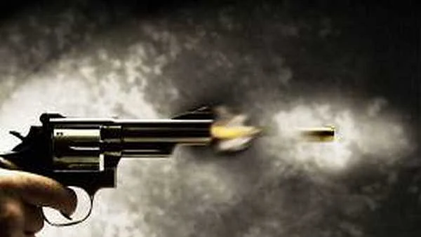 UP cop shoots man for resisting his misbehaviour