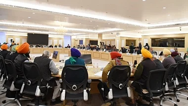 Farmers’ talks with government hit roadblock, next meeting date not fixed