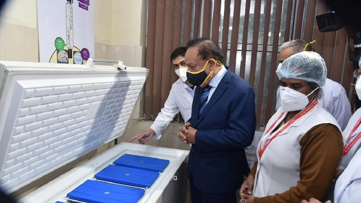 Harsh Vardhan reviews preparedness for vaccine dry run on Friday