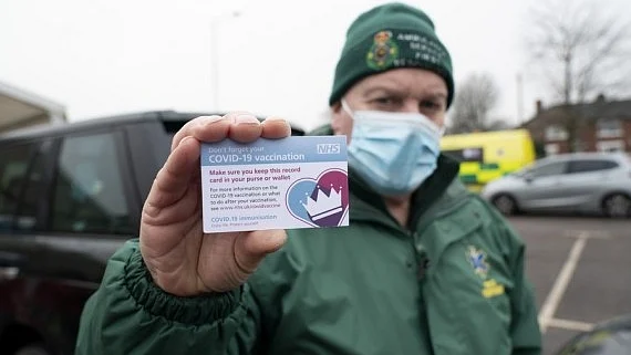 UK govt rules out ‘vaccine passports’ for foreign travel