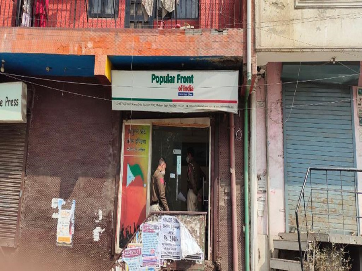UP STF raids Delhi offices of PFI, its student wing