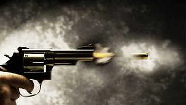 Outgoing village head in Uttar Pradesh shot dead
