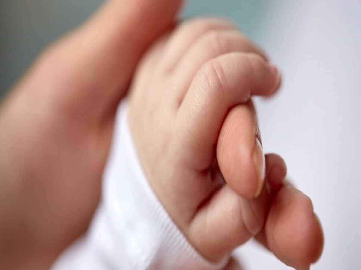 Good news! Woman gives birth to first known baby with antibodies against coronavirus, doctors say