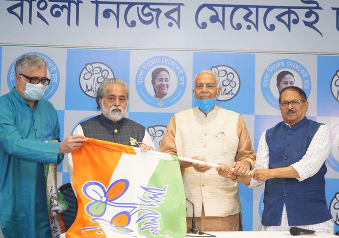 Democracy is in peril, says former union minister Yashwant Sinha after joining TMC