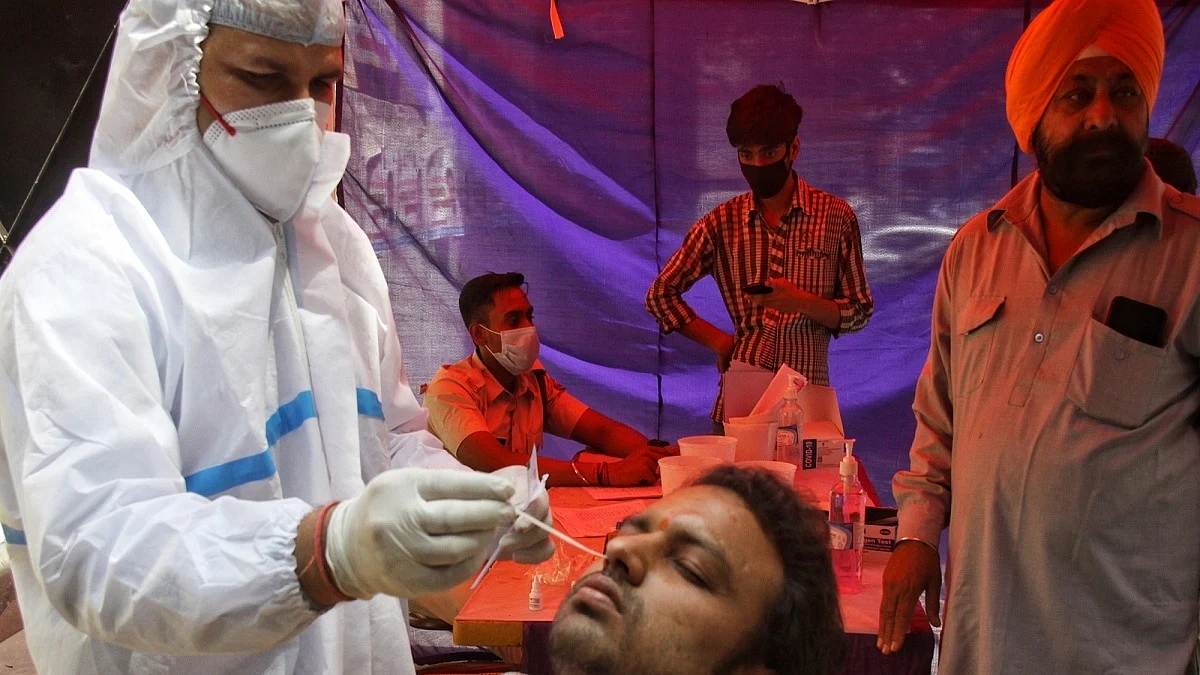 Alert! COVID 2.0 may claim 2,320 lives per day in India by June: Report