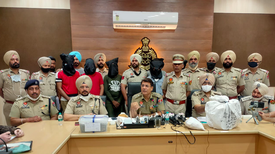LIVE News Updates: Hoshiarpur Police nab 6 international drug smugglers with 8 kgs of heroin