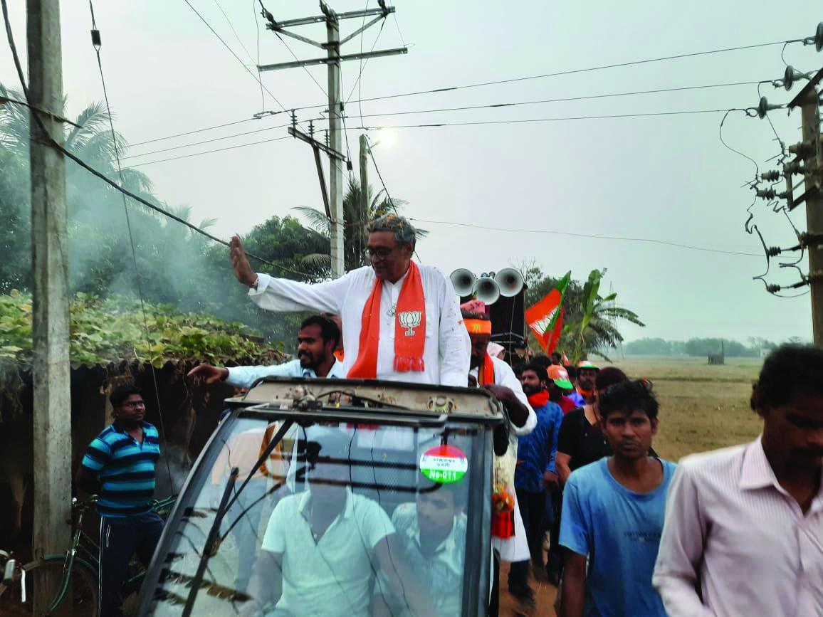 Bengal Poll Notes: Too close to call