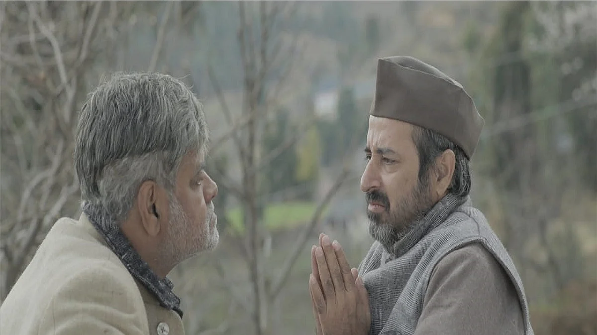 Actor Sanjay Mishra and Rajesh Jais