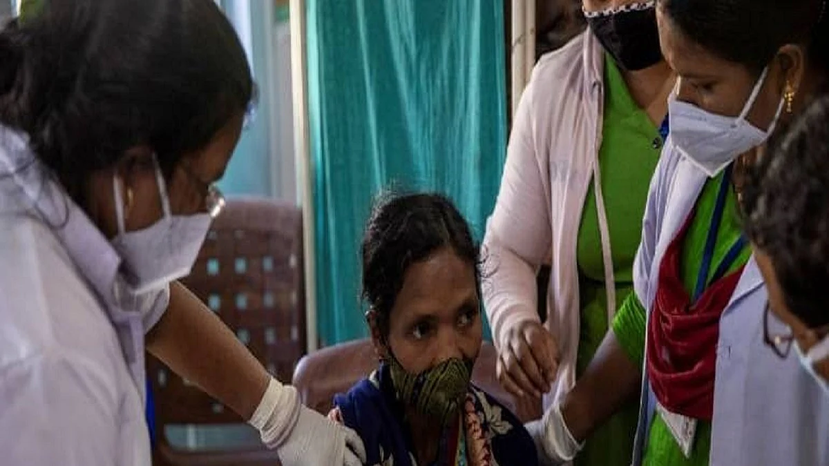 ‘Vaccine cocktail’ in Uttar Pradesh: Wrong vaccine given to 20 villagers as second dose