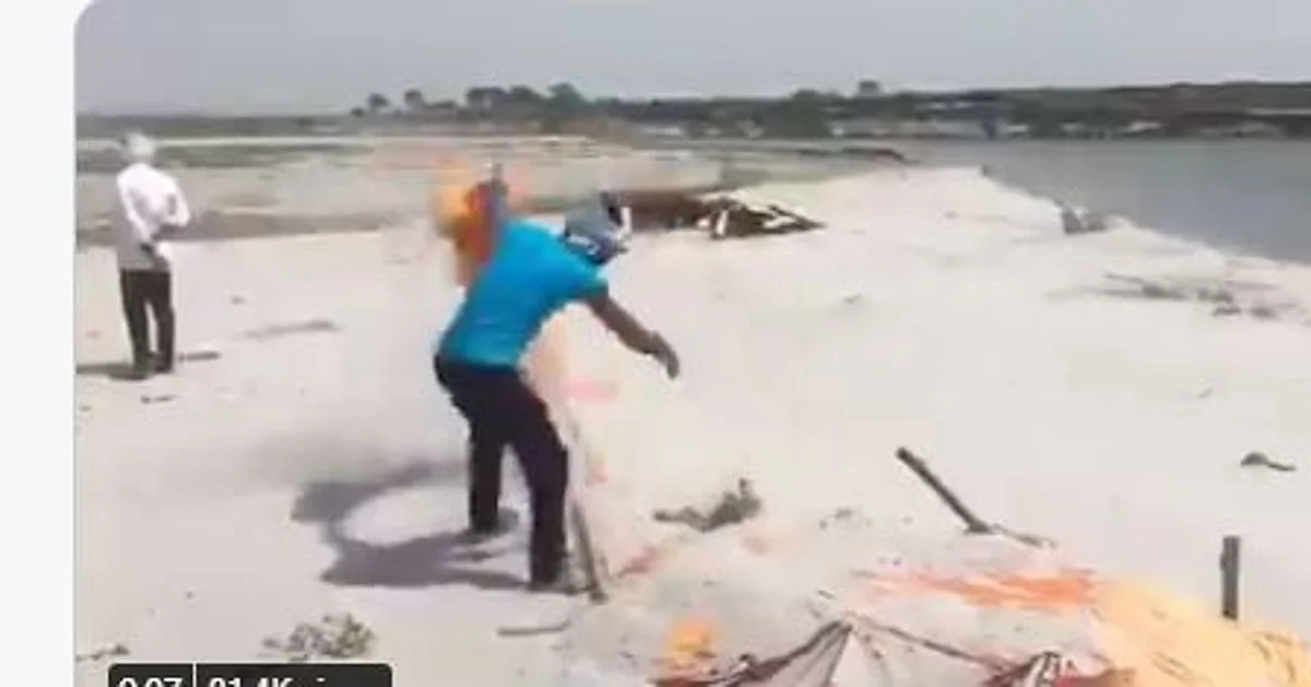 Priyanka Gandhi Slams Removal Of Shrouds Over Dead Bodies Found On Ganga Banks