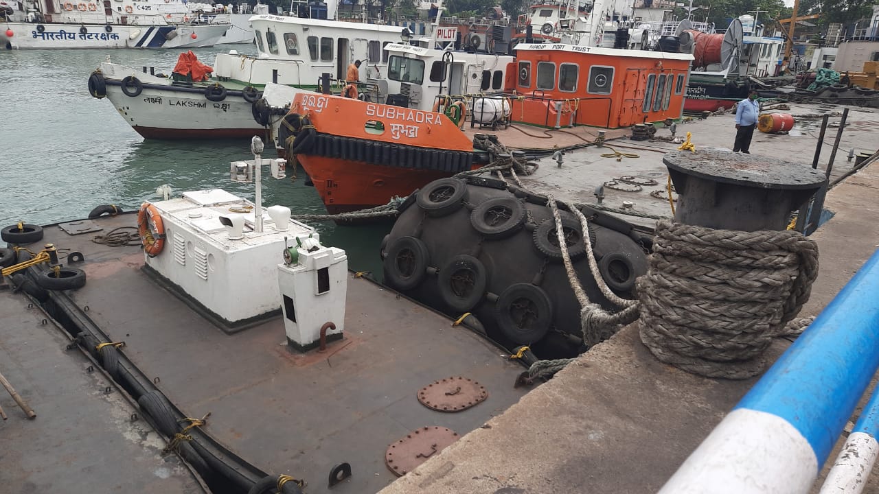 Cyclone Yaas: All vessels to be taken inside dock, ships tied properly to avoid loss at Kolkata port