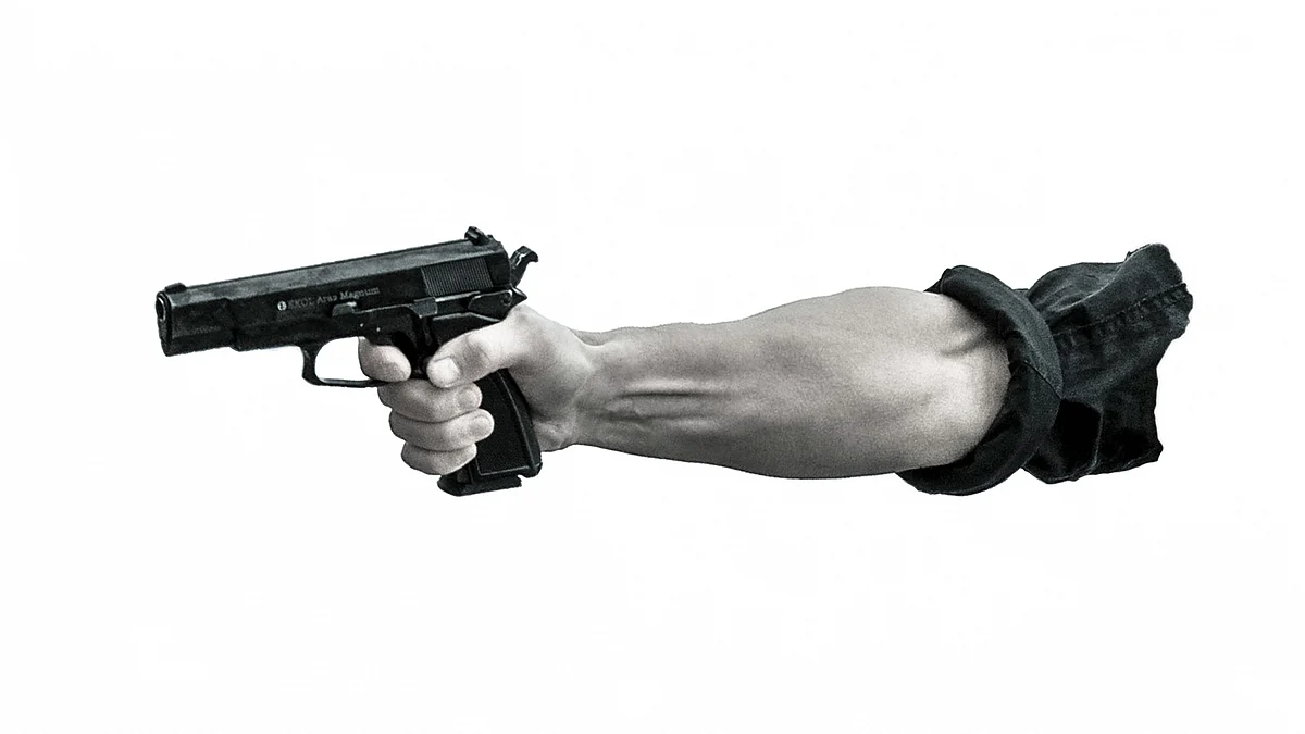 Munnawar Rana's son attacked, escapes unhurt