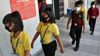 Schools to remain shut, parents urge for live online classes in govt schools