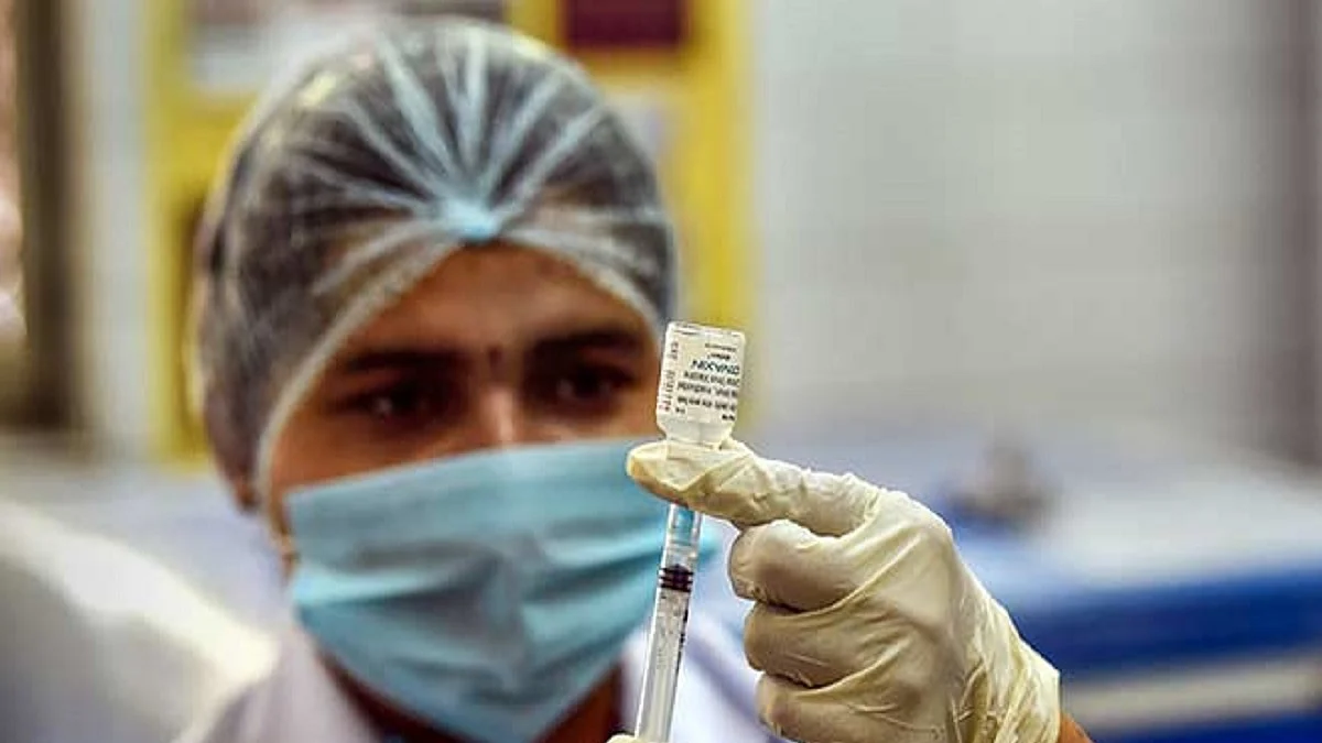 Only one death due to COVID vaccine in India, confirms report by Centre