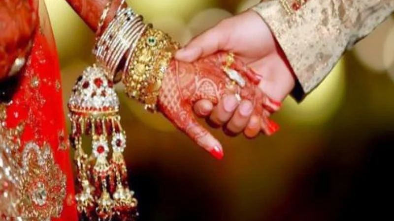 UP man marries woman after faking identity, held