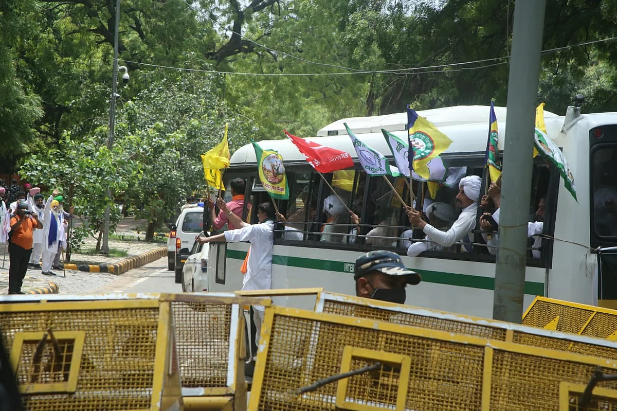 200 farmers reach Jantar Mantar for protest against farm laws amid Parliament session