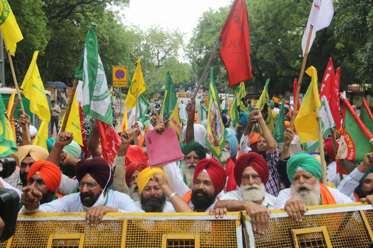 200 farmers reach Jantar Mantar for protest against farm laws amid Parliament session