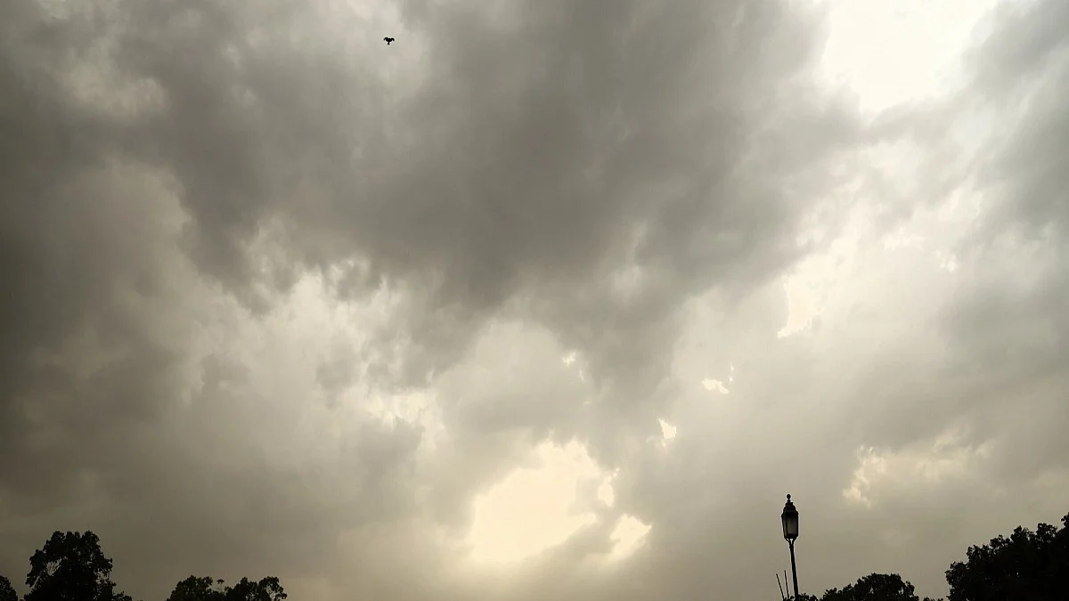 Rainfall intensity over NW India to decrease from today