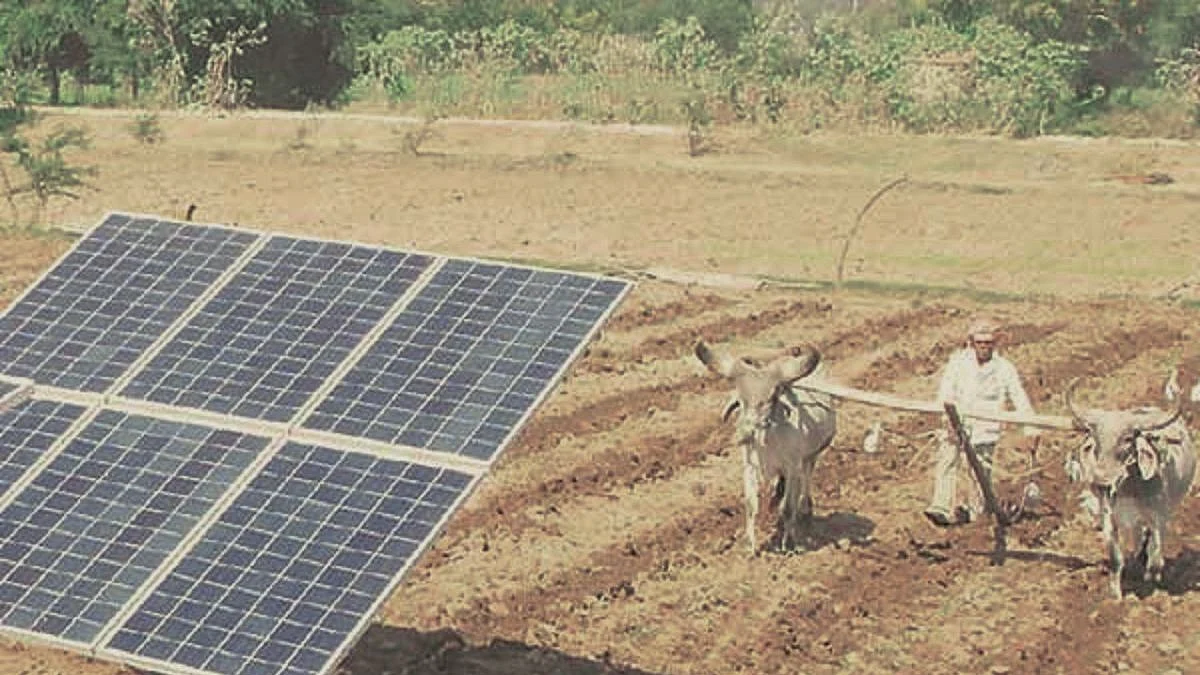 Gujarat farmers who invested in solar power plants caught in debt trap after govt suddenly withdraws subsidy