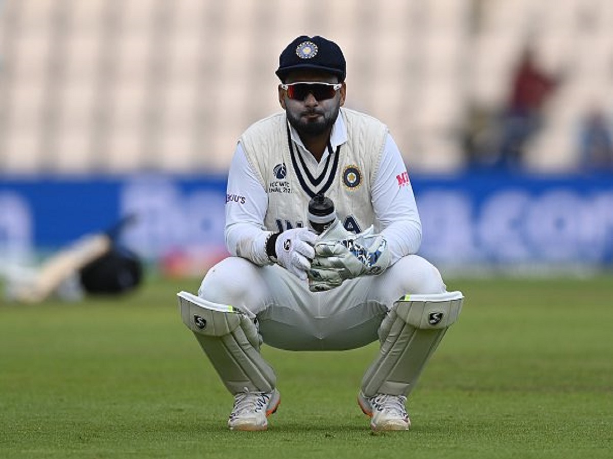 Team India's COVID Scare: Pant, support staff Garani test positive, 3 more isolated in London