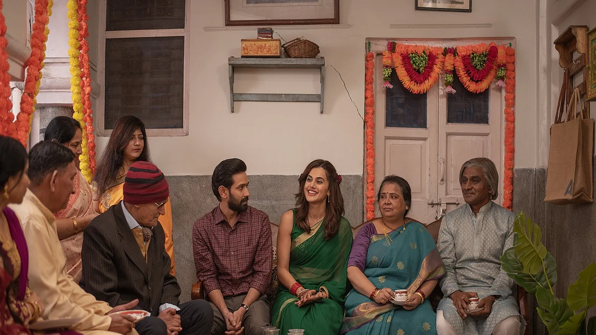 Still from Haseen Dillruba