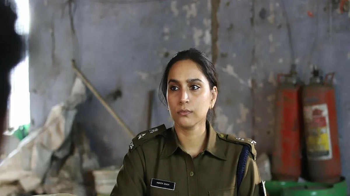 Actress Zoya Hussain