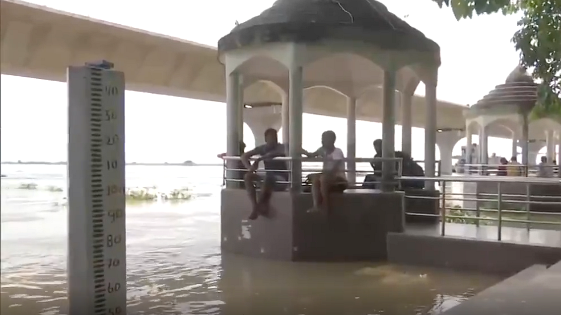 WATCH: Water level of Ganga River rises above danger level in Patna due to heavy rain