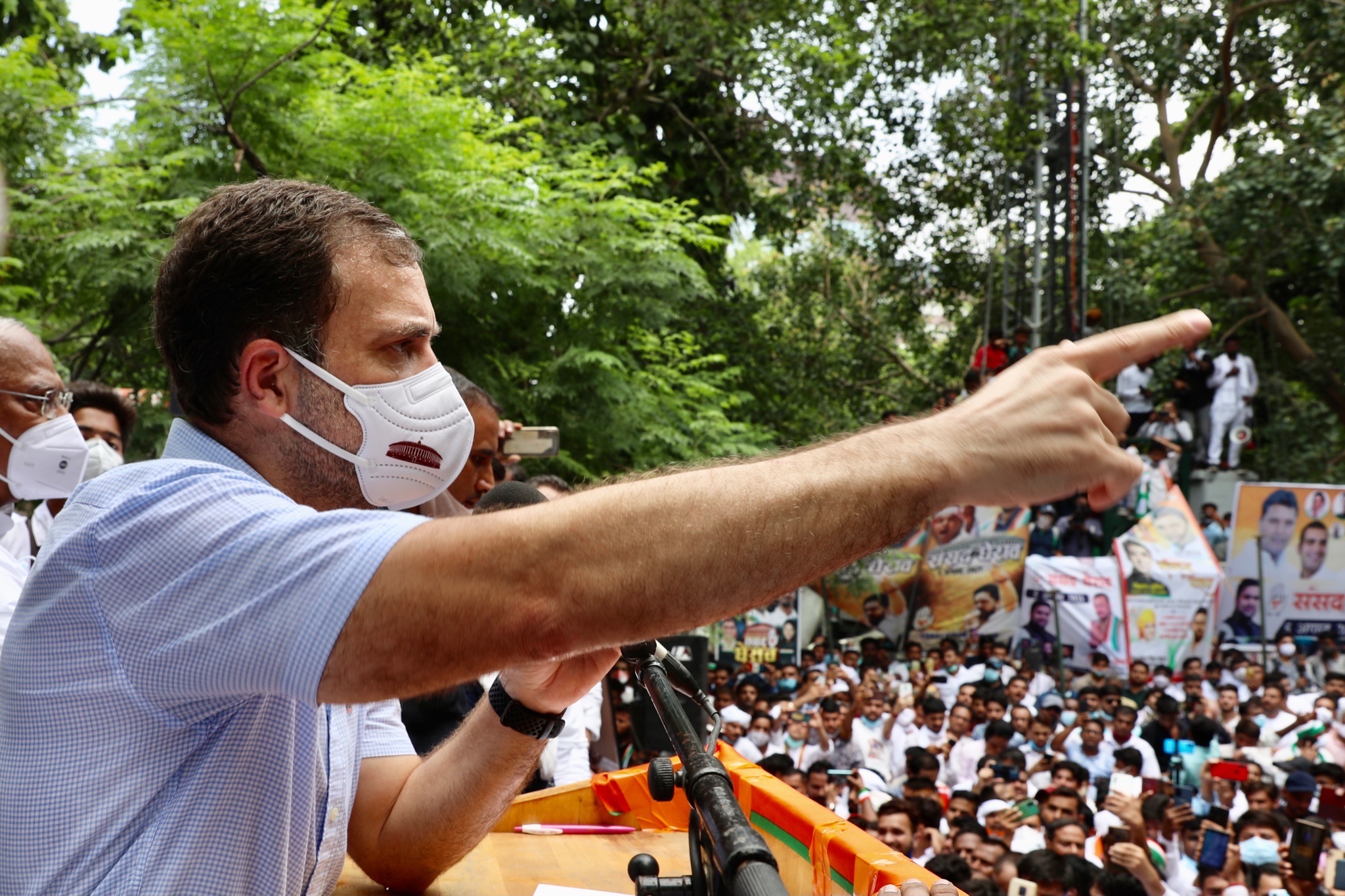 Modi govt destroyed unorganized sector consisting of small and medium enterprises: Rahul Gandhi