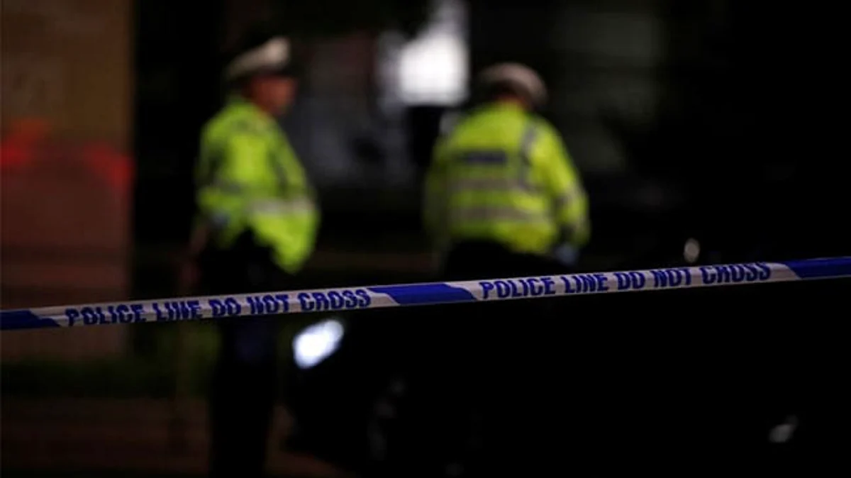 6 killed, including suspected shooter, in UK city: Police
