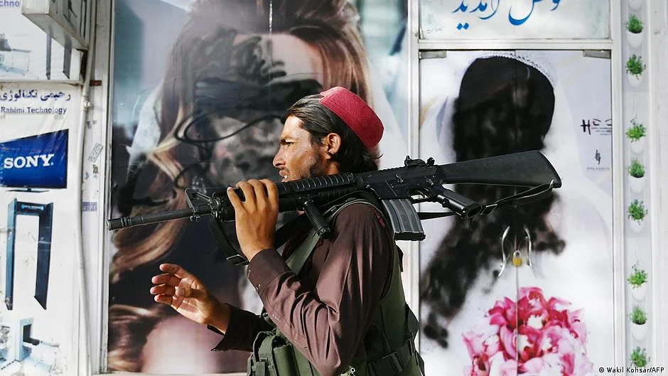 LIVE News Updates: Women Afghan govt workers asked to stay home until security allows, say Taliban
