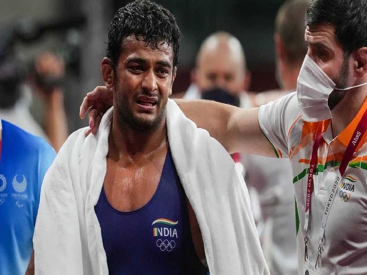 WFI sacks wrestler Deepak Punia's coach Gaidarov after he assaulted referee in Tokyo