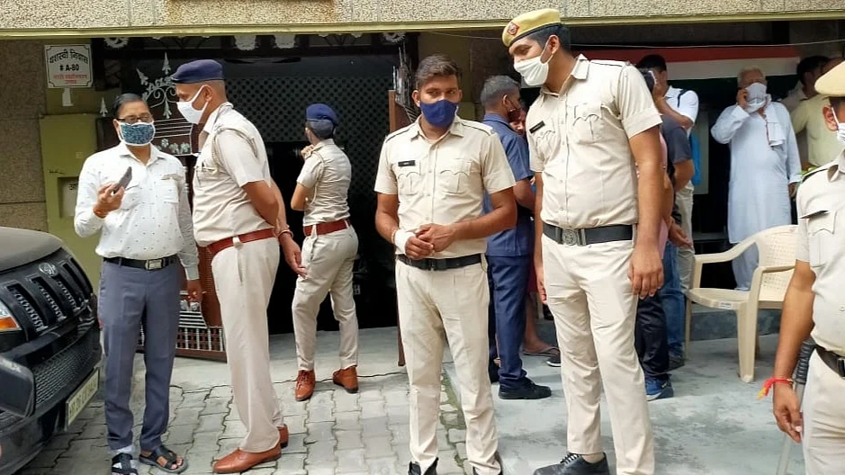 Man kills 4 including a child on suspicion of extra-marital affair