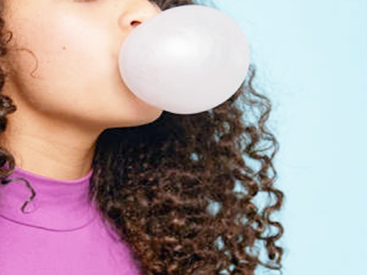 Task force formed to clean gum-stained England streets