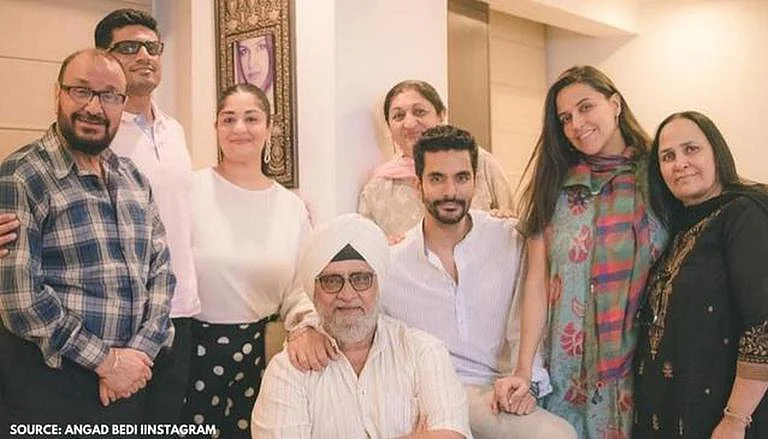 Bishan Singh Bedi (centre) with his family