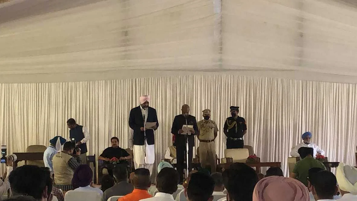 Punjab CM Channi inducts 15 ministers, 7 new faces find berths in first cabinet expansion