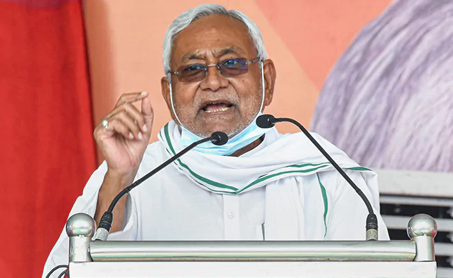 Nitish Kumar puts caste-based Census in cold storage until bypolls