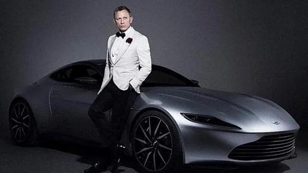 Daniel Craig
