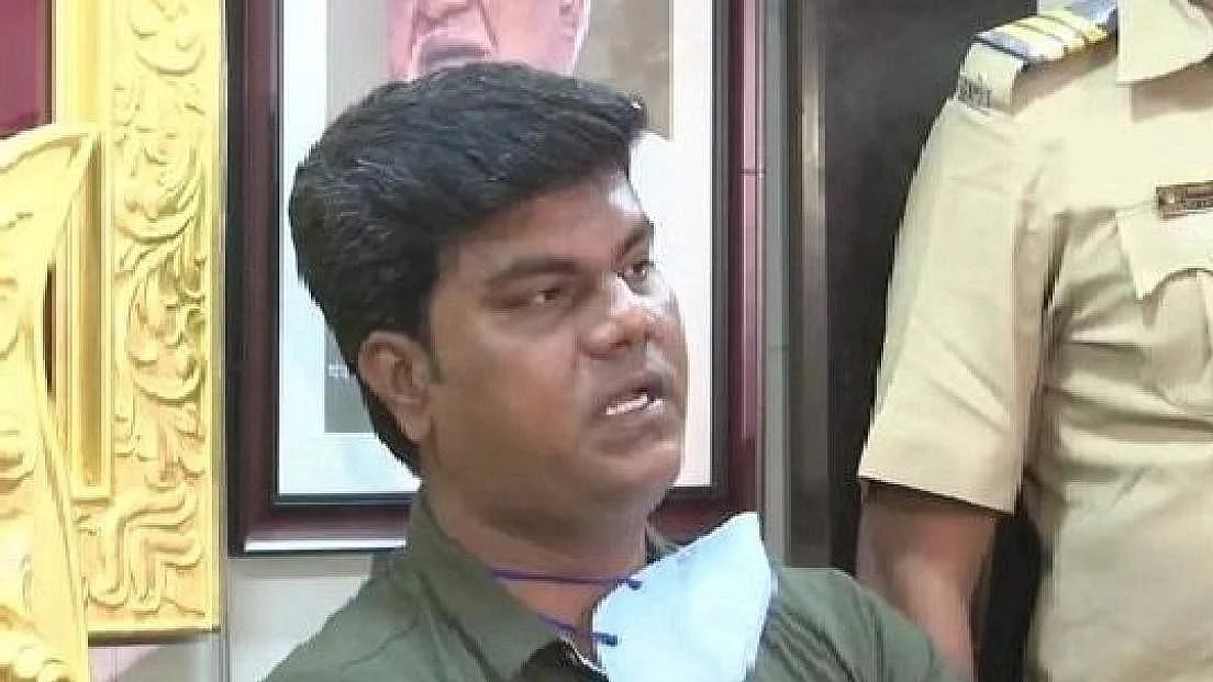 Extortion bid allegation in Aryan Khan case: Mumbai Police record statement of witness Sail for 8 hrs