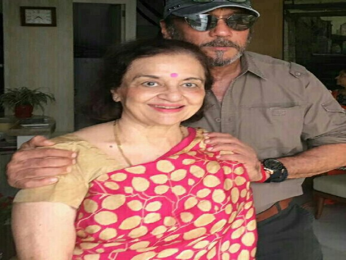 Jackie Shroff throws birthday bash for his favourite Asha Parekh