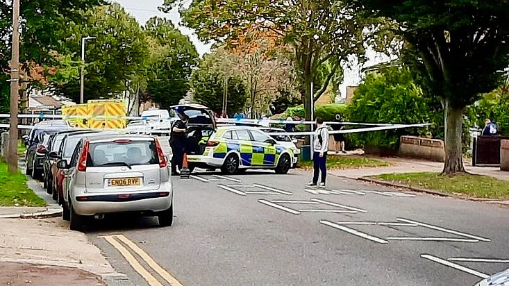 Police at the site of the attack (Photo: Twitter)